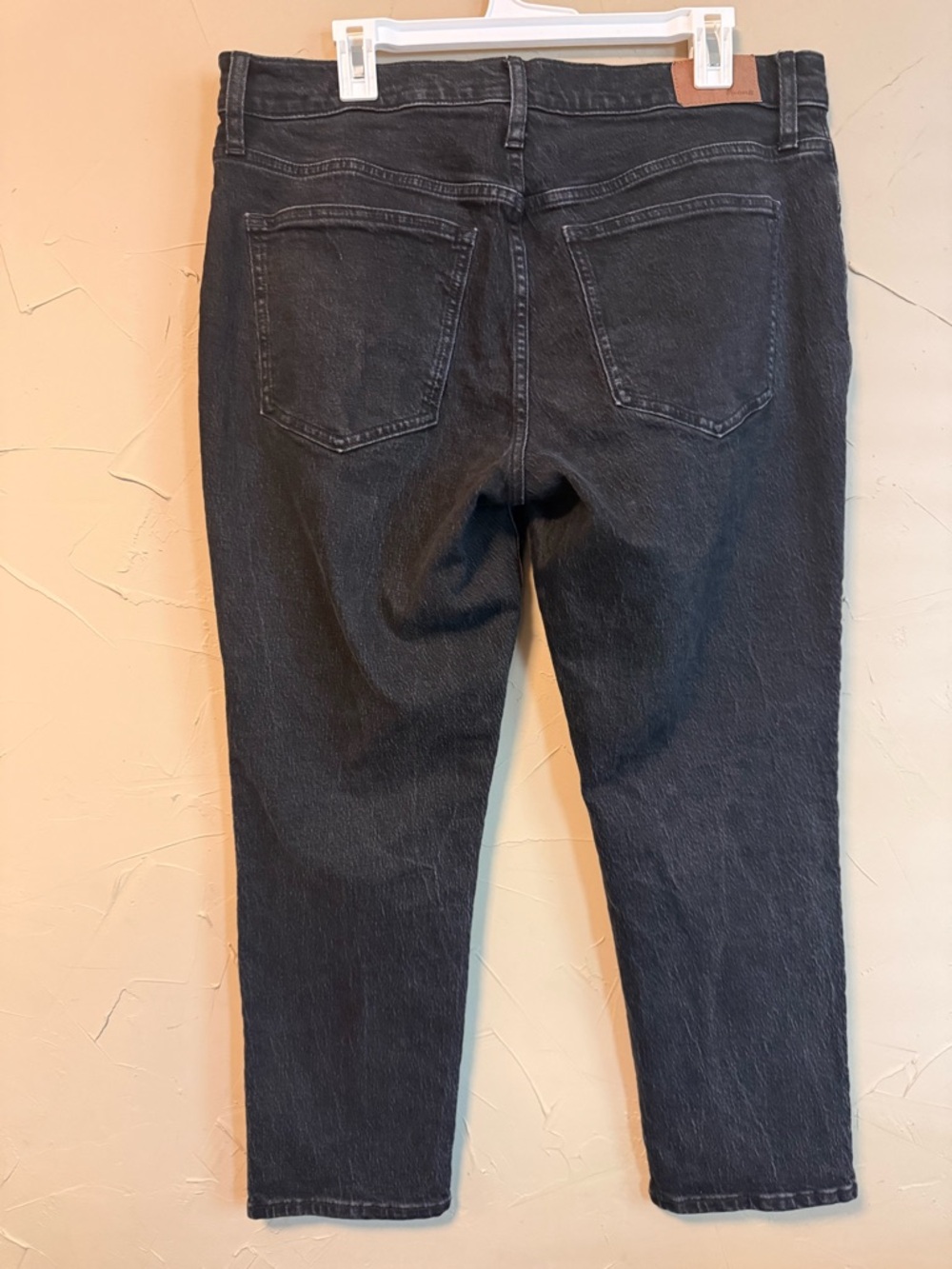 Madewell The Mid-Rise Perfect Vintage Jean Faded Black Straight Leg Size 32 - Picture 7 of 15